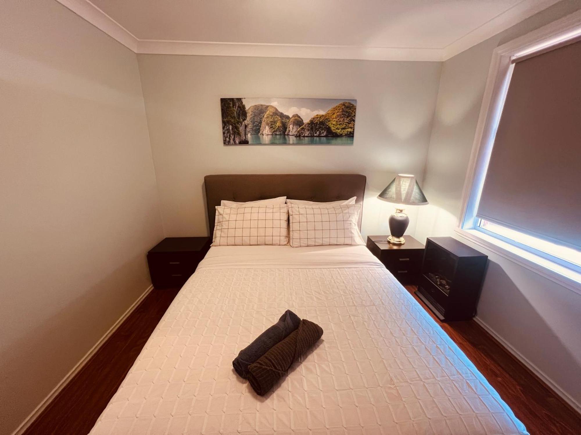 Spacious 6 Bedroom Holiday Home 15 Min Away From Melbourne Airport Sydenham Luaran gambar