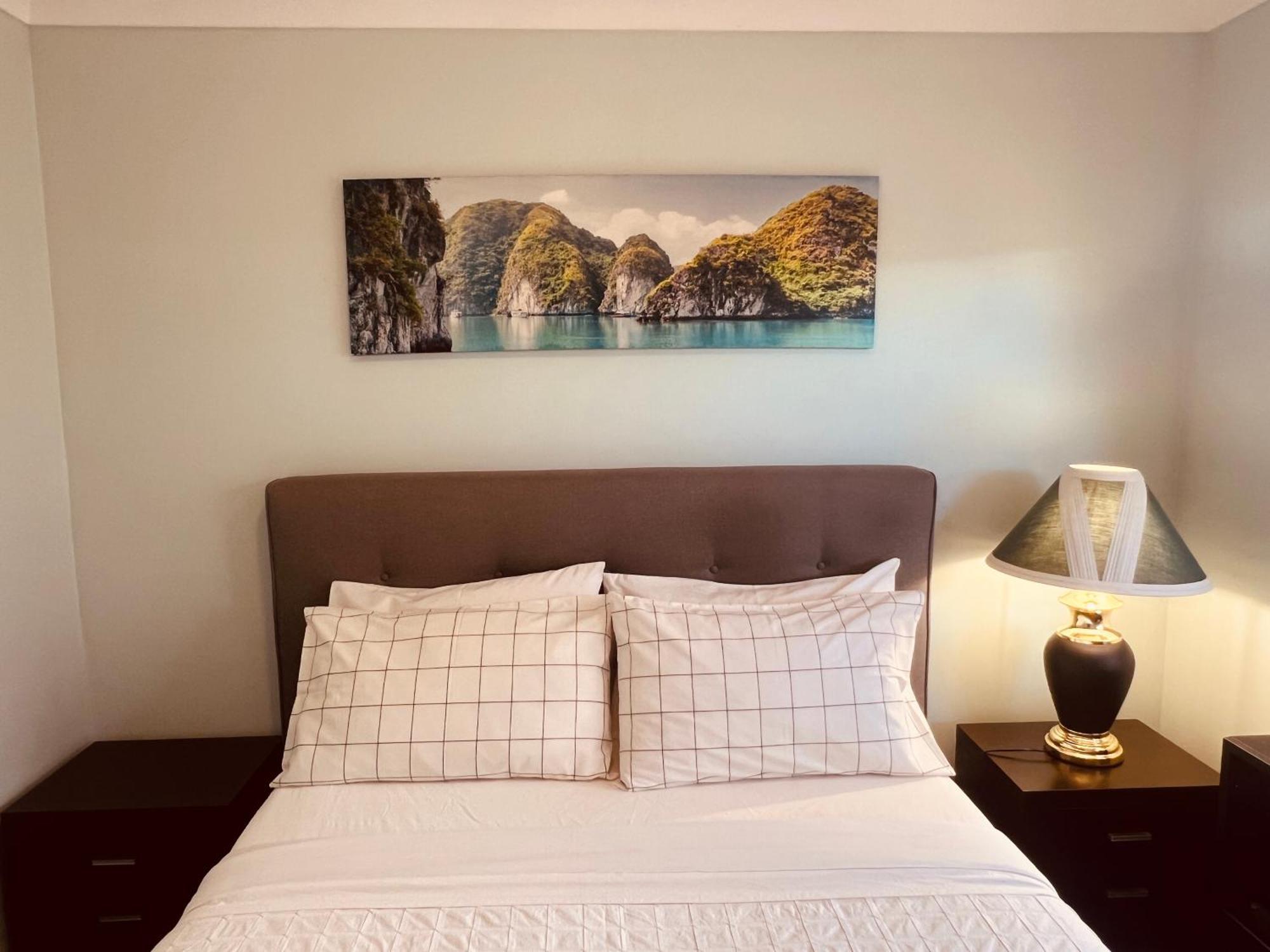 Spacious 6 Bedroom Holiday Home 15 Min Away From Melbourne Airport Sydenham Luaran gambar